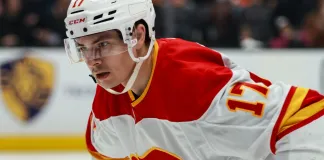 Полезная игра Шаранговича не помогла «Калгари» в матче с «Бостоном» Колячонка