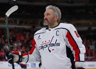 Александр Овечкин забросил 916-ю шайбу в НХЛ в матче с «Чикаго»