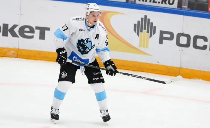 Андрей Назаров: В КХЛ ходят смотреть и на юных, и на многоопытных звезд, таких как Радулов, Шипачев, Кузнецов