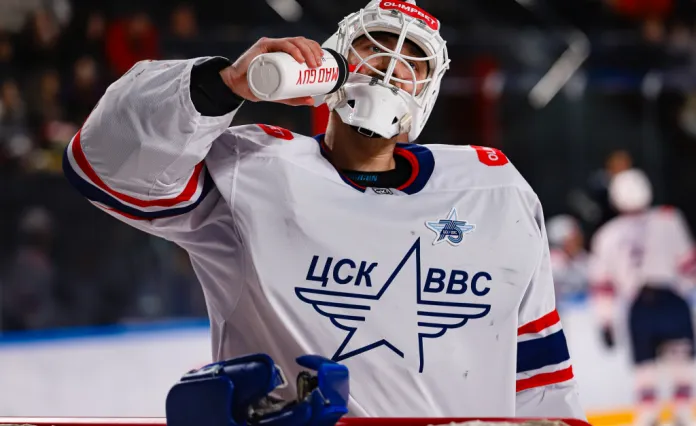 Кирилл Устименко – об ударном начале выступлений за ЦСК ВВС, инциденте в Самаре и методах раздражения вратаря