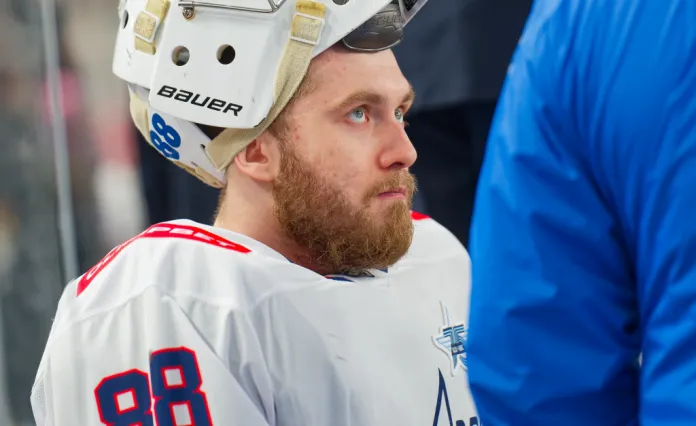 «Просто дали контракт, и я его переподписал». Кирилл Устименко — о переходе в «Ладу» 