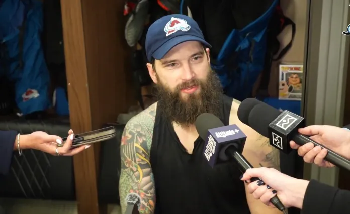 Брент Бернс — о первом голе Соловьёва в НХЛ: Я прыгнул праздновать, и он чуть меня не завалил. Это был самый жесткий хит за весь вечер