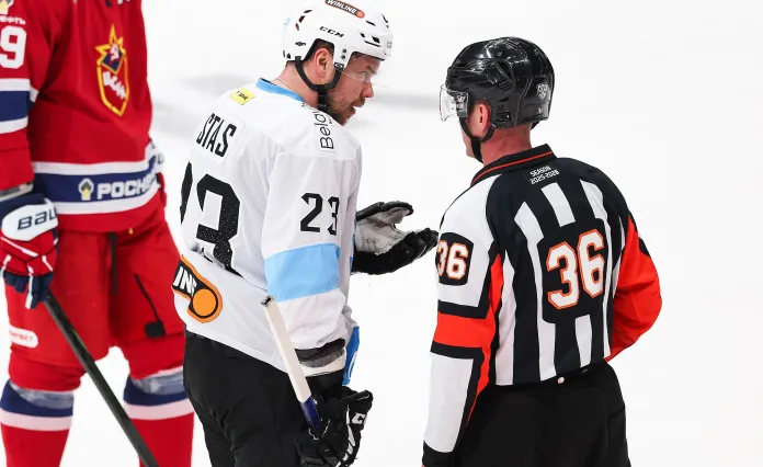 «Матч тура — и судья с 60 играми в КХЛ». Аврамчик — о выборе арбитров на сканадальный матч ЦСКА — «Динамо-Минск»