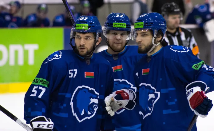 Ахмед Гимбатов прокомментировал завершение карьеры братом Магомедом