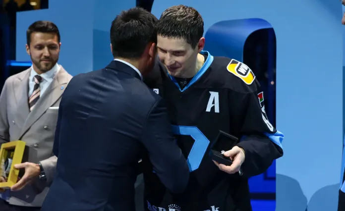 Павел Лысенков предложил включить Шипачёва в состав Матча звёзд КХЛ в Екатеринбурге