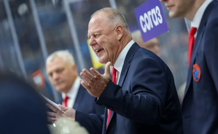 Главный тренер покинул «Шанхай Дрэгонс» по состоянию здоровья