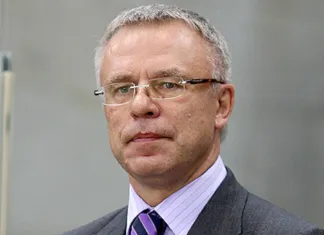 Вячеслав Фетисов: Можно порадоваться хоккейному долголетию и результативности Шипачева