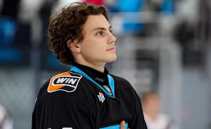 Тимофей Маманович может дебютировать в КХЛ. Минское «Динамо» представило состав на поединок против «Северстали»