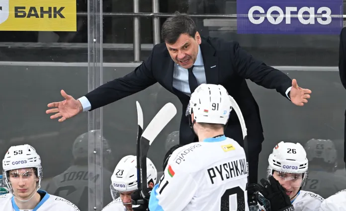 Минское «Динамо» вновь проигрывает в Череповце, 100-е очко Климовича в АХЛ, «зубры» и «Шанхай» готовят обмен – все за вчера