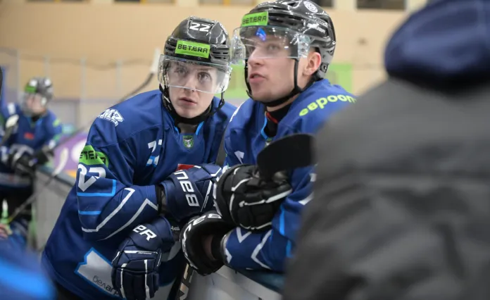 «Динамо-Молодечно» разгромило «Авиатор», Сергей Степанов оформил «сухарь»