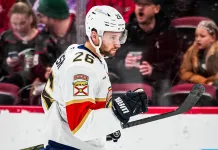 Латвийские хоккеисты впервые в истории НХЛ разделили гол