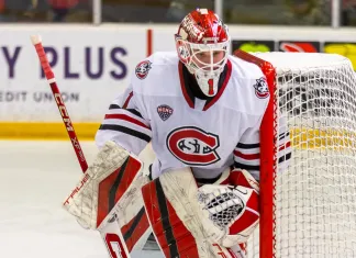 Белорусский вратарь Ян Шостак оформил второй шатаут в сезоне NCAA, отразив 42 броска