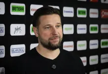 «Не в СИЗО КГБ»: Ярослав Чуприс принял участие в игре команды Александра Лукашенко после падения президента