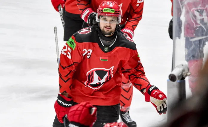 Виталий Антонович – о первой шайбе в сезоне: Не получалось, но, слава богу, забросил