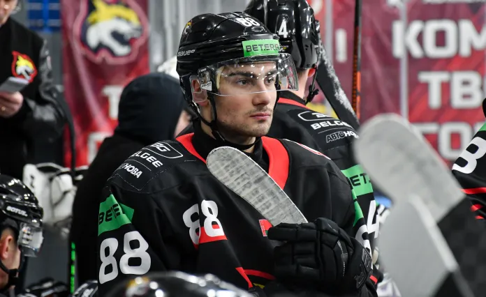 Иван Пономарцев – о матчах против «Шахтера» и предстоящей мини-серии с «Могилевом»