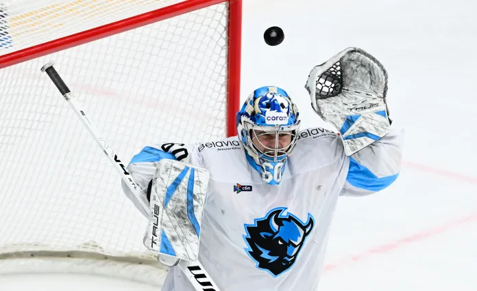 Минское «Динамо» вырвало победу в Питере, «Динамо-Шинник» дожал «Академию СКА», Толопило отправлен в АХЛ – все за вчера