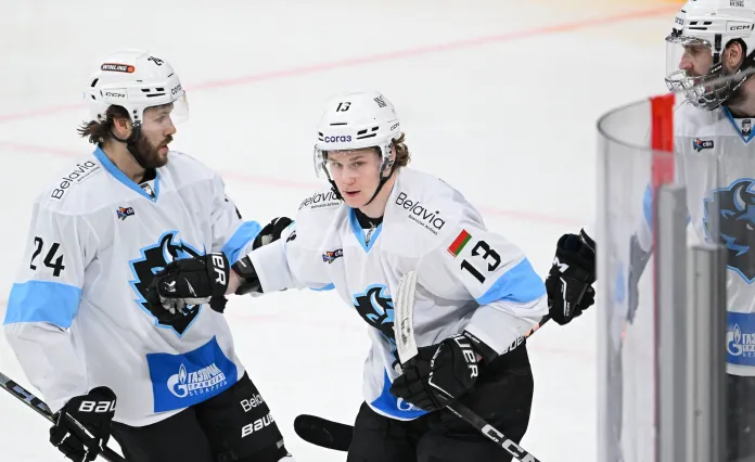 Видео: Форвард минского «Динамо» Вадим Мороз получил повреждение в матче с «Локомотивом»