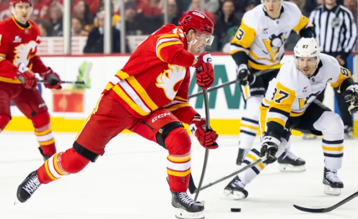 Егор Шарангович оформил 11-й гол в сезоне. Дебют Ильи Соловьёва за «Питтсбург» не состоялся