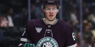 В сборной США по хоккею на Олимпиаде-2026 произошла замена в составе