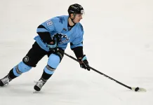 Источник: Минское «Динамо» интересовалось белорусским защитником из НХЛ