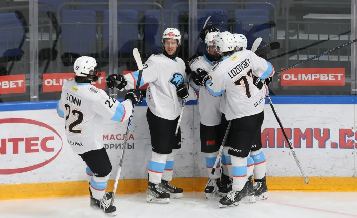 «Динамо-Шинник» уверенно обыграл «Красную Армию» в Москве