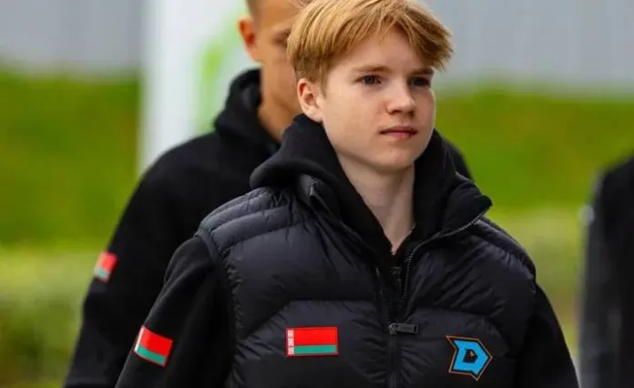 18-летний белорусский форвард дебютировал в КХЛ