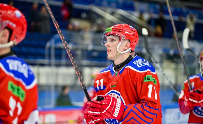 Дмитрий Квартальнов высказался о появлении в составе новичка Павла Воронова