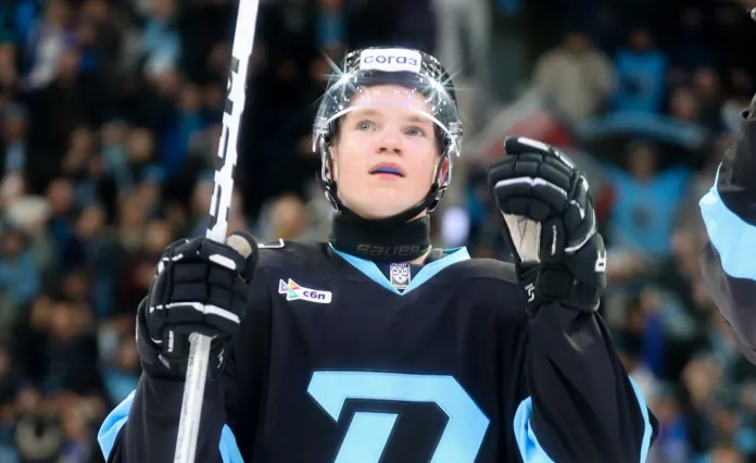 Егор Карабань — о дебюте в КХЛ: Стремился сохранять максимальную концентрацию