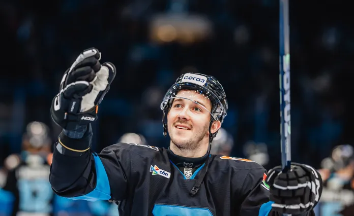 Станислав Галиев: До 1000 голов и очков я не доберусь, пусть Шипачев покайфует один