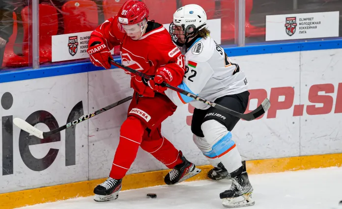 «Динамо-Шинник» в Москве сыграет с МХК «Спартак» во втором очном матче. Трансляция
