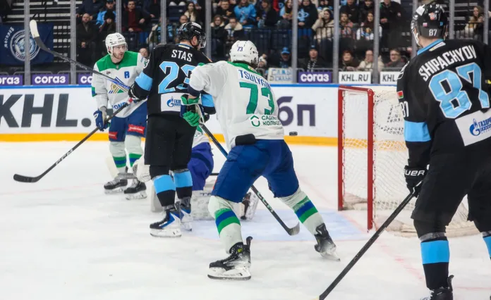 Радмир Сахибгареев: Минчане забросили в спорном эпизоде, а аналогичную шайбу уфимцев отменили