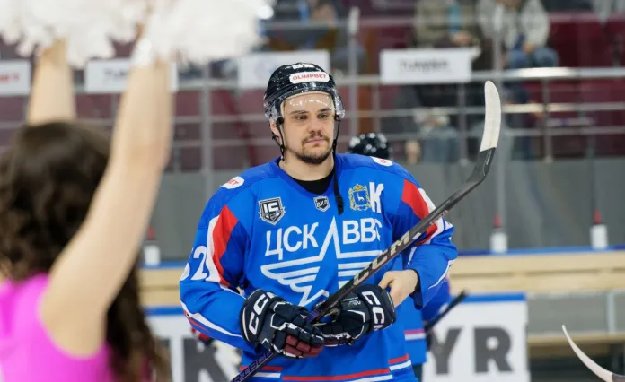 Опытный нападающий с опытом игры в КХЛ близок к переходу в «Динамо-Молодечно»