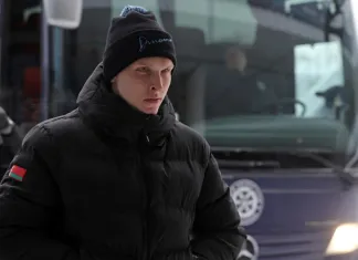 Минское «Динамо» объявило состав на гостевой матч против «Сибири»: Фукале — в воротах, Воронов может дебютировать в КХЛ