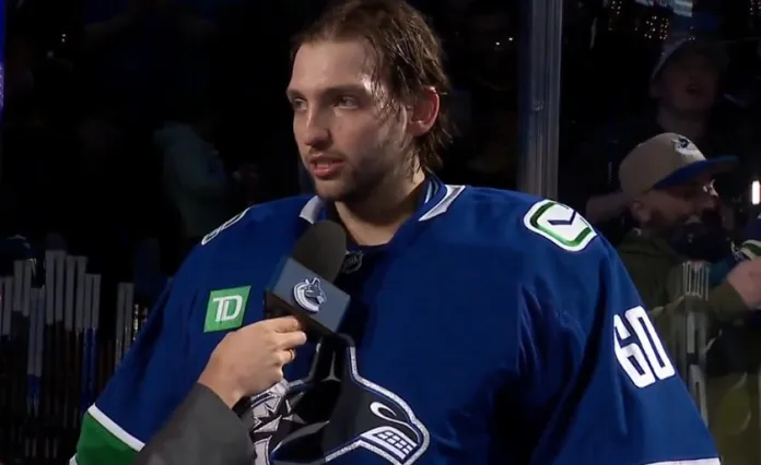 «Просто делаю свою работу». Никита Толопило — о первом шатауте в НХЛ