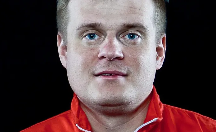 Белорусский видео-тренер вернется в ВХЛ из минского «Юниора»