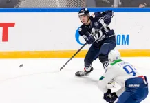 ВХЛ. Суворов забил гол, Демченко сделал пас, Грищенко пропустил три шайбы, Устименко отразил 30 бросков, Мойсевича заменили после пропущенной шайбы – статистика белорусов 30 января