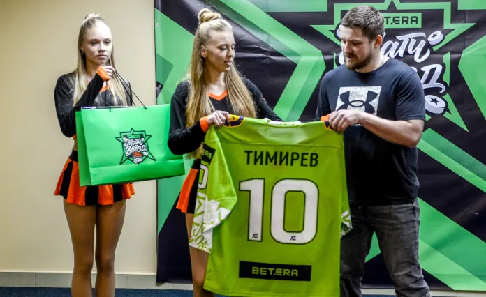 Игорь Козячий прокомментировал переход в «Металлург» Александра Тимирева