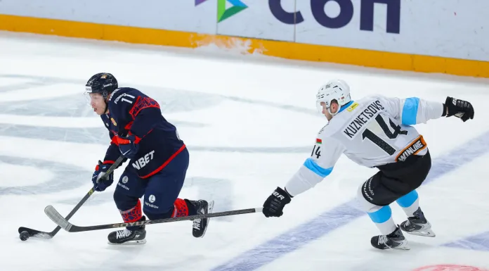 КХЛ отменила пятиминутное удаление Кузнецова в матче «Металлург» — «Динамо-Минск»