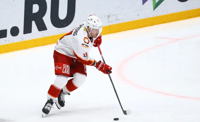 Даниэль Спронг дисквалифицирован на один матч за неприличный жест, «Автомобилист» не стал оспаривать решение