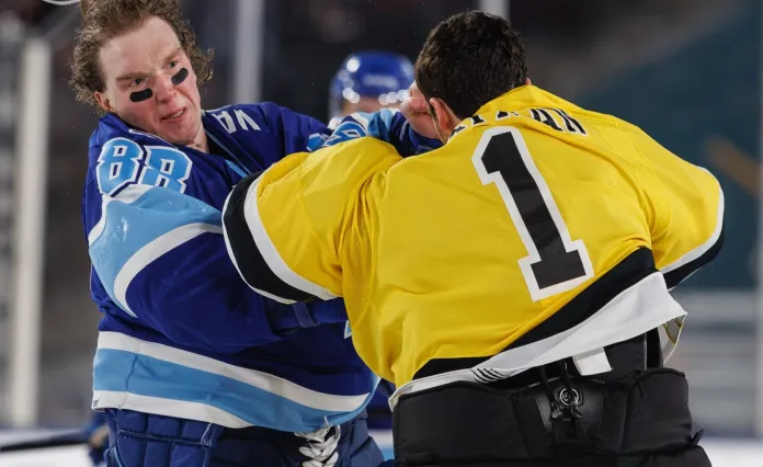 НХЛ. Драка вратарей Андрея Василевского и Джереми Сваймена, очковый покер Никиты Кучерова – результаты 2 февраля