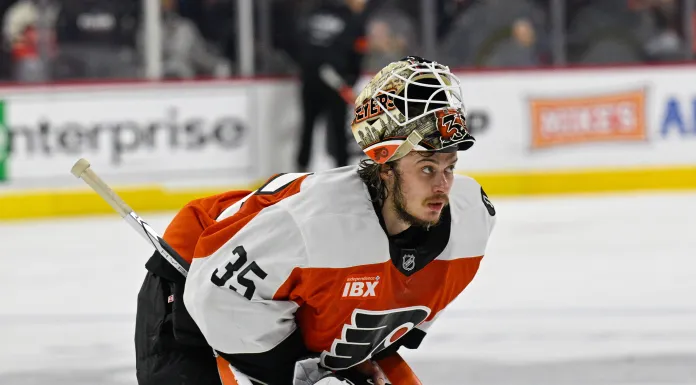 Алексея Колосова вызвали в НХЛ, спустя сутки после отправки в фарм-клуб