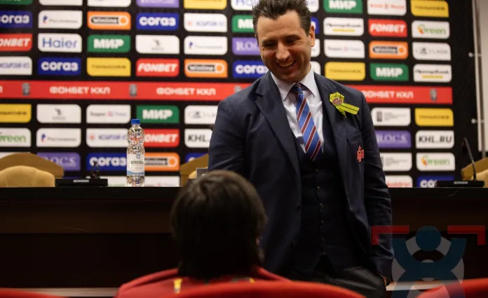 Роман Ротенберг и известные белорусские хоккеисты проведут мастер-класс в Минске