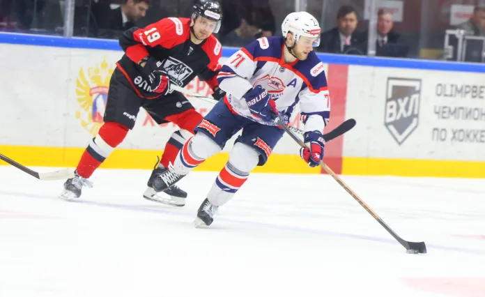 ВХЛ. Захар Польшаков стал автором хет-трика, удаление Степанова и «-1» Глинского. Итоги 3 февраля