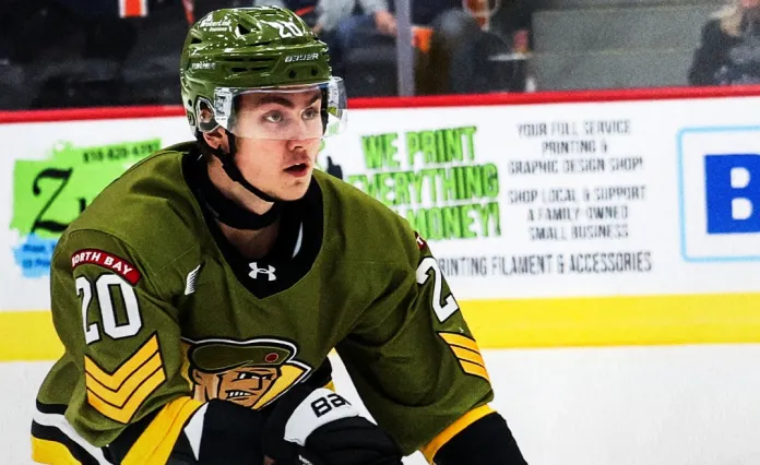 CHL. Арсений Пронин отметился ассистом, но его «Норт-Бей» уступил «Барри»