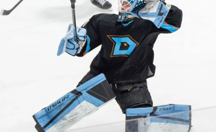 Минское «Динамо» командировало вратаря в МХЛ