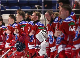 «Металлург» вырвал победу у «Юности», уступая 0:2. У минчан дубль оформил Николай Салыго