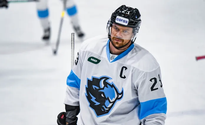 Ушёл из жизни Артём Федоров, Андрей Стась угодил в лазарет, Ксавье Уэлле вернулся в состав минского «Динамо», определился первый участник Кубка Президента – все за вчера