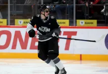 Сергей Андронов назвал Виталия Пинчука игроком, за которым интересно следить в КХЛ