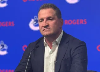 «Ванкувер» Толопило и Климовича не собирается увольнять главного тренера на фоне провального сезона