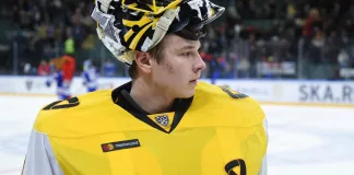 Белорусский вратарь был заменен по ходу первого периода матча с минским «Динамо»